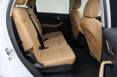 2026 Audi Q7 45 Premium quattro