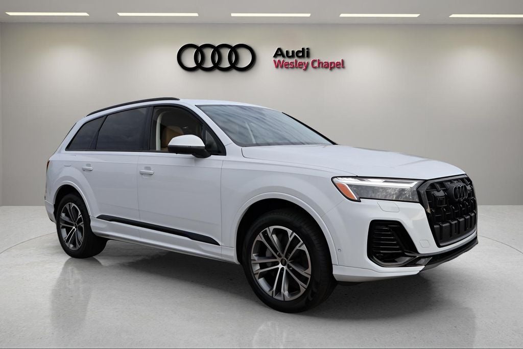 2026 Audi Q7 45 Premium quattro