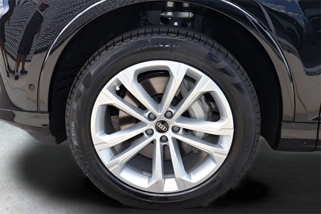 2025 Audi Q7 55 Premium quattro