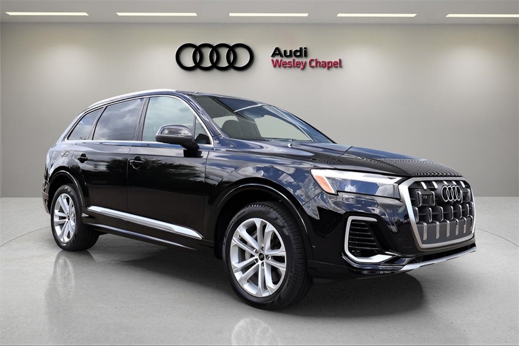 2025 Audi Q7 55 Premium quattro