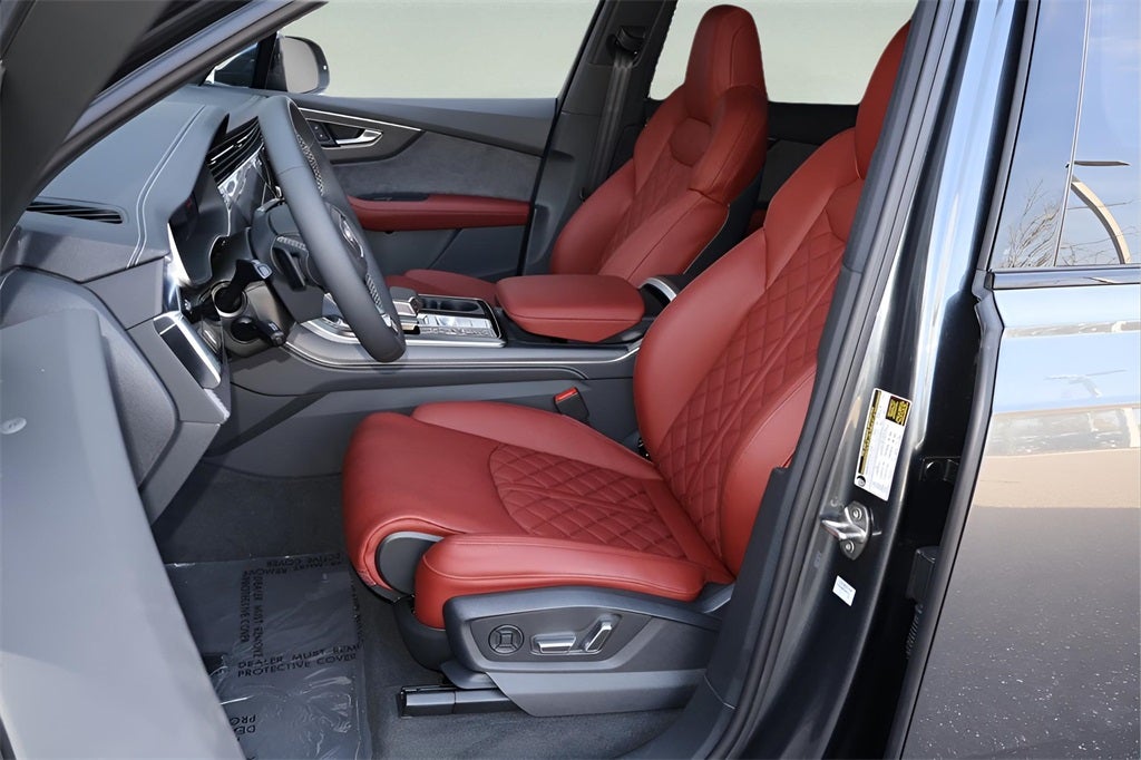 2026 Audi SQ7 Premium Plus quattro