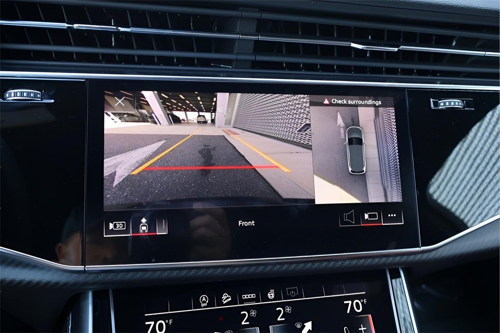 2026 Audi SQ7 Premium Plus quattro