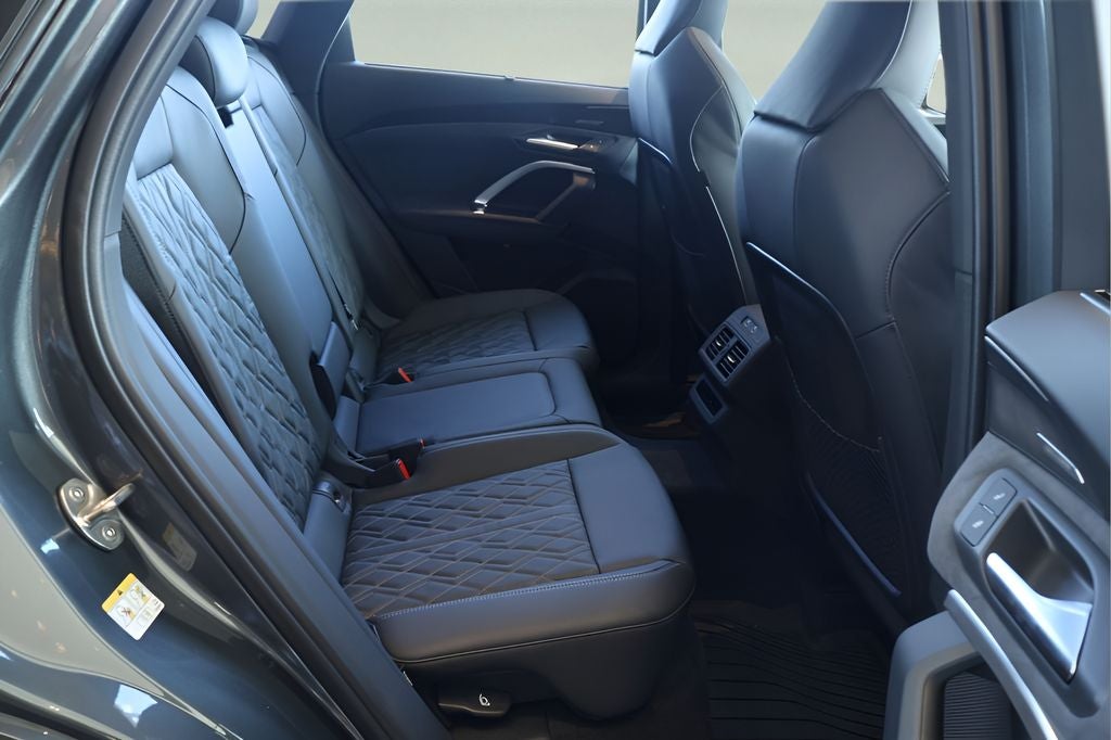 2026 Audi SQ5 Sportback Premium Plus quattro