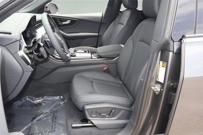 2025 Audi Q8 55 Premium Plus quattro