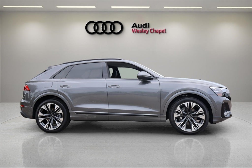 2025 Audi Q8 55 Premium Plus quattro