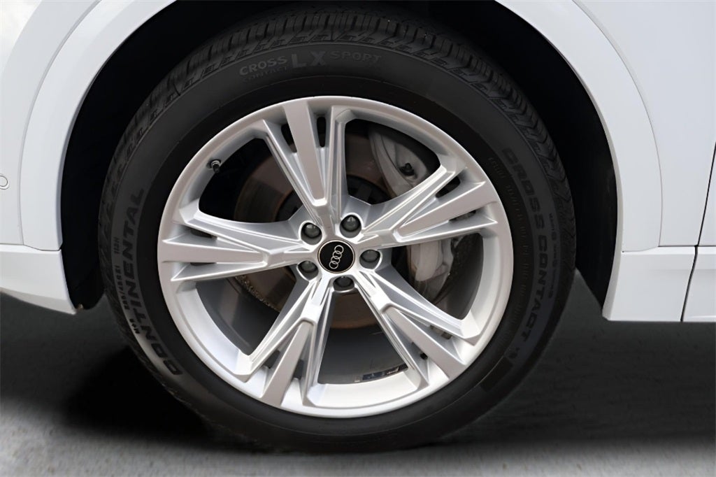 2023 Audi Q8 55 Premium Plus quattro