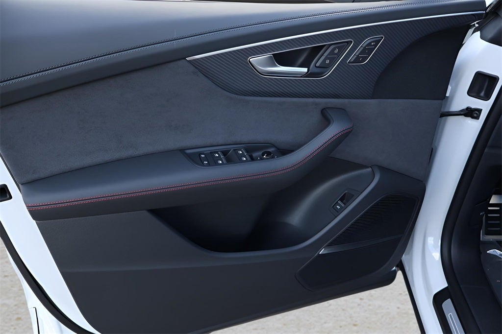 2026 Audi SQ8 4.0T Prestige quattro