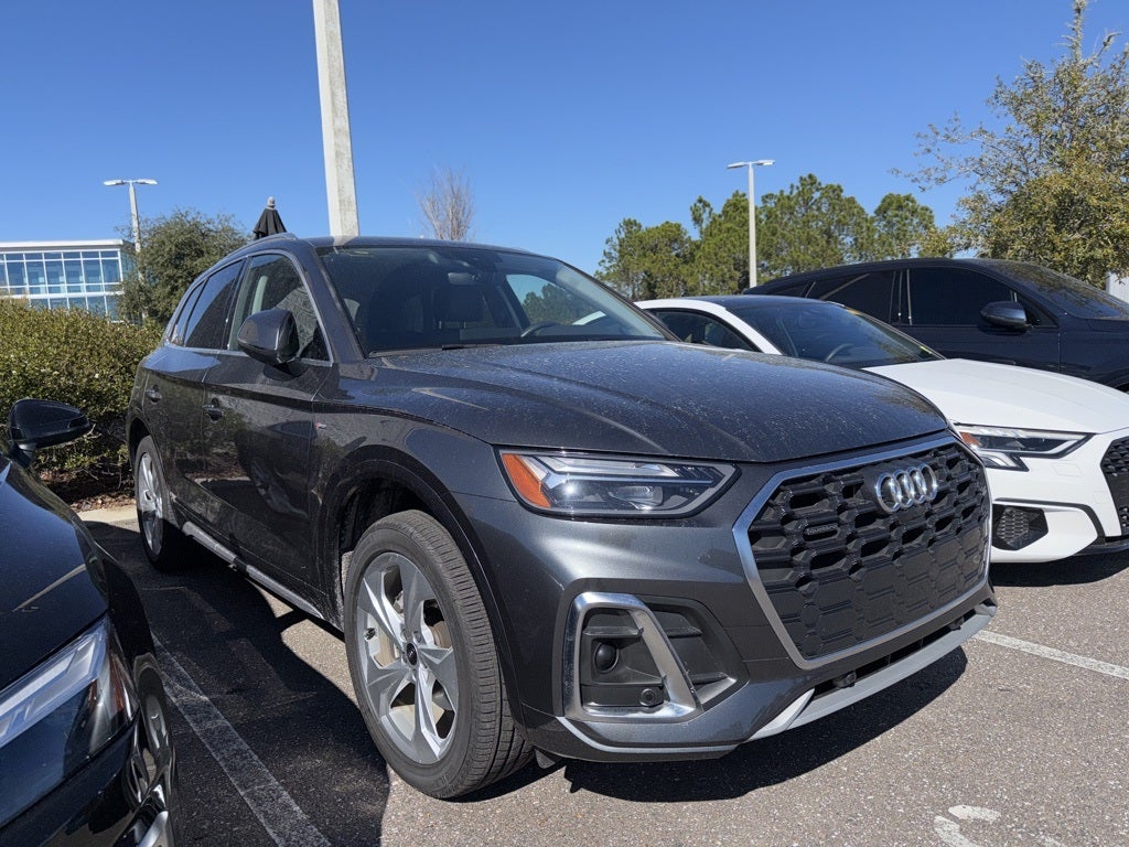 2023 Audi Q5 45 S line Premium quattro