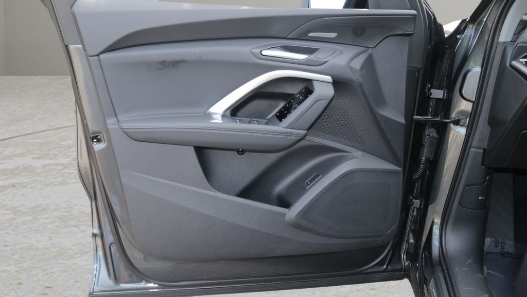 2026 Audi Q5 2.0T Premium Plus quattro
