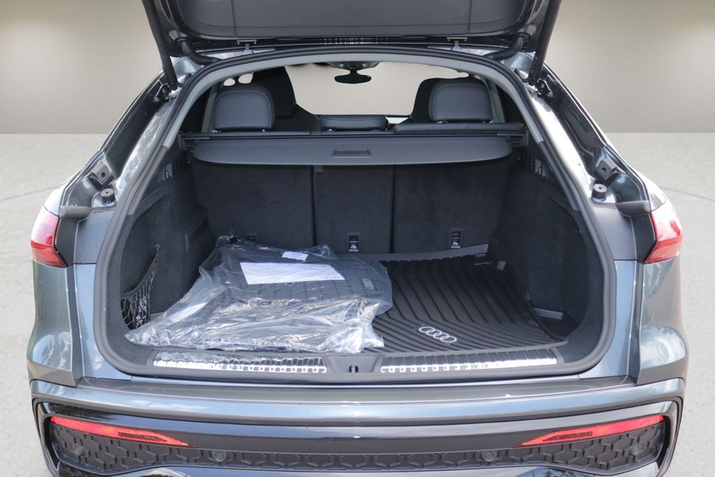 2026 Audi Q5 2.0T Premium Plus quattro