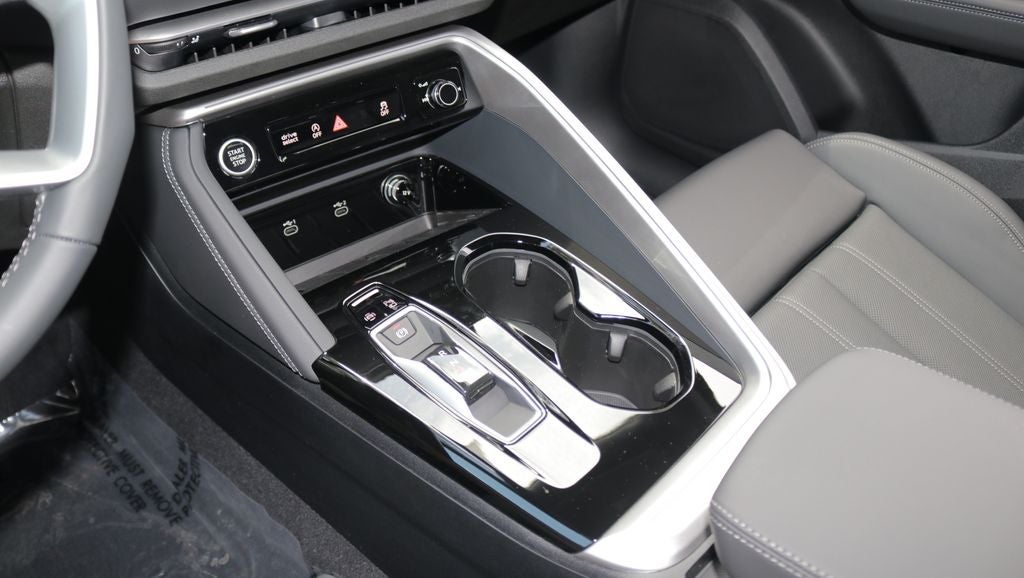 2026 Audi Q5 2.0T Premium Plus quattro