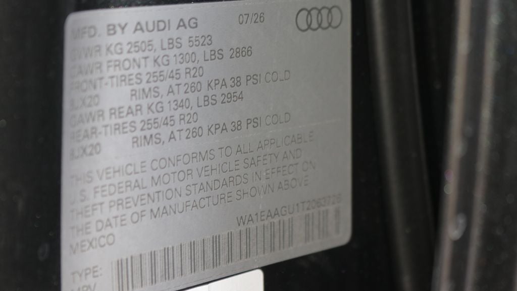 2026 Audi Q5 2.0T Premium Plus quattro
