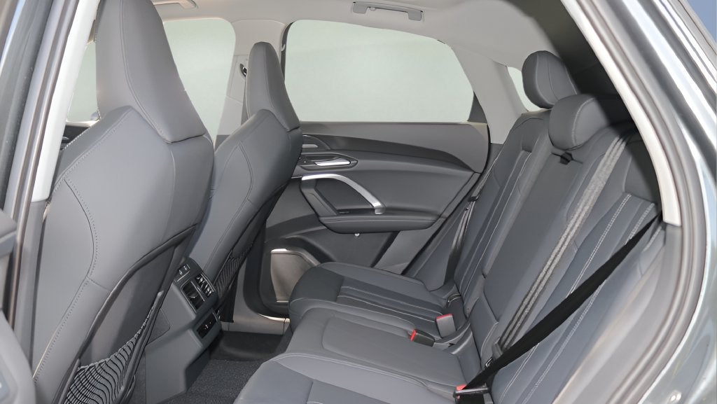 2026 Audi Q5 2.0T Premium Plus quattro