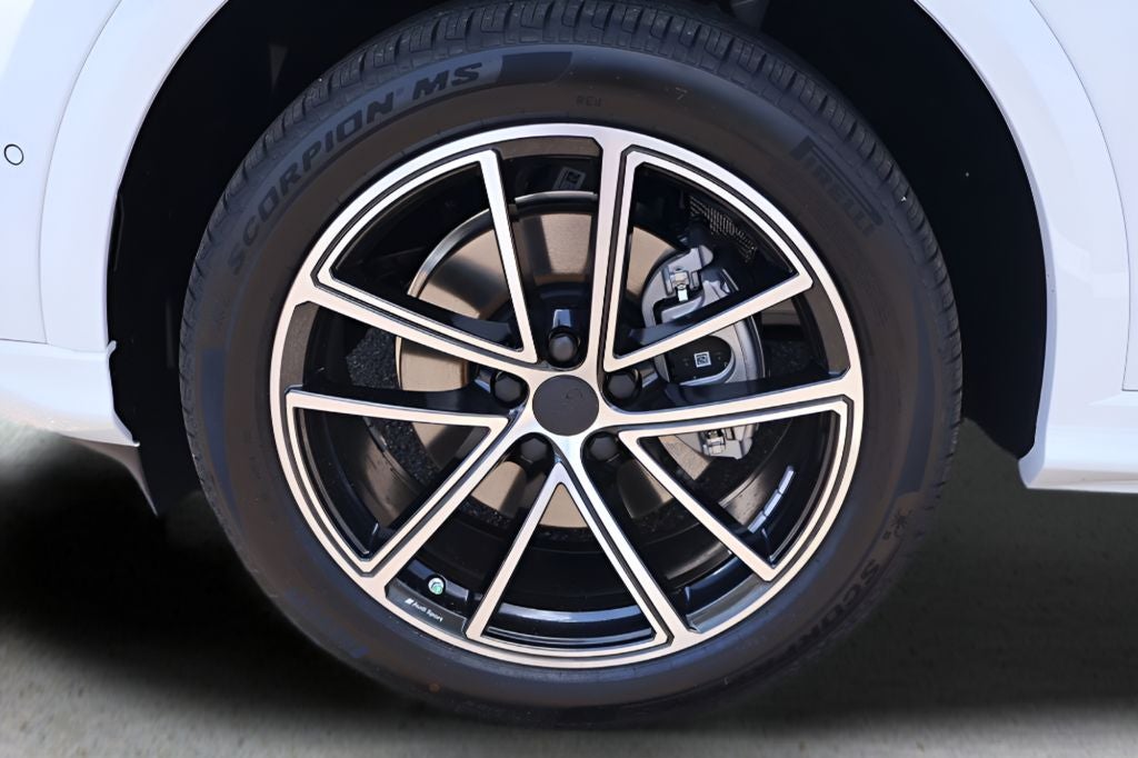 2026 Audi Q5 2.0T Premium Plus quattro