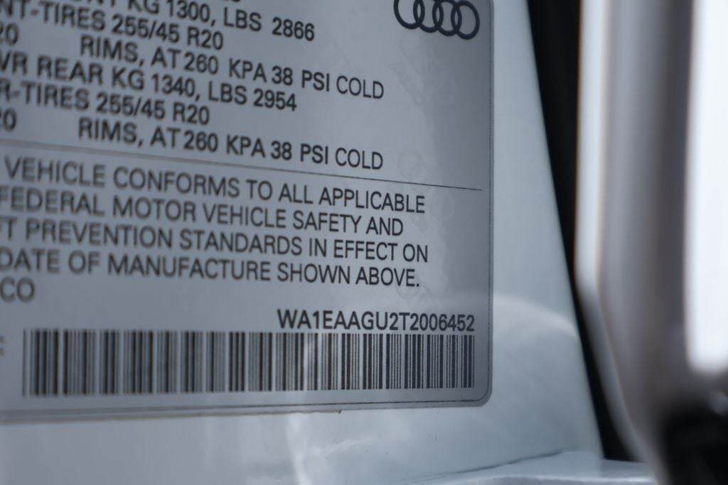 2026 Audi Q5 2.0T Premium Plus quattro
