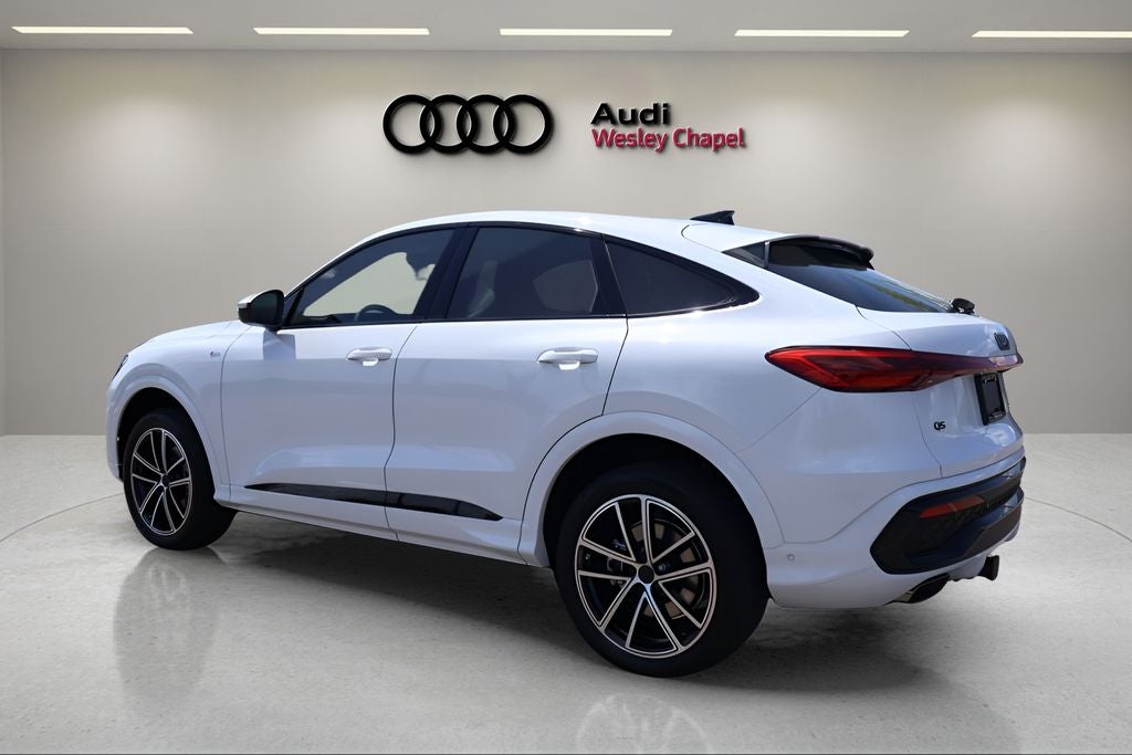 2026 Audi Q5 2.0T Premium Plus quattro