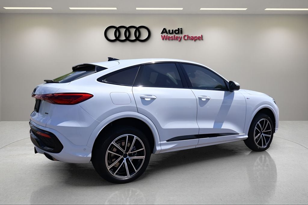 2026 Audi Q5 2.0T Premium Plus quattro