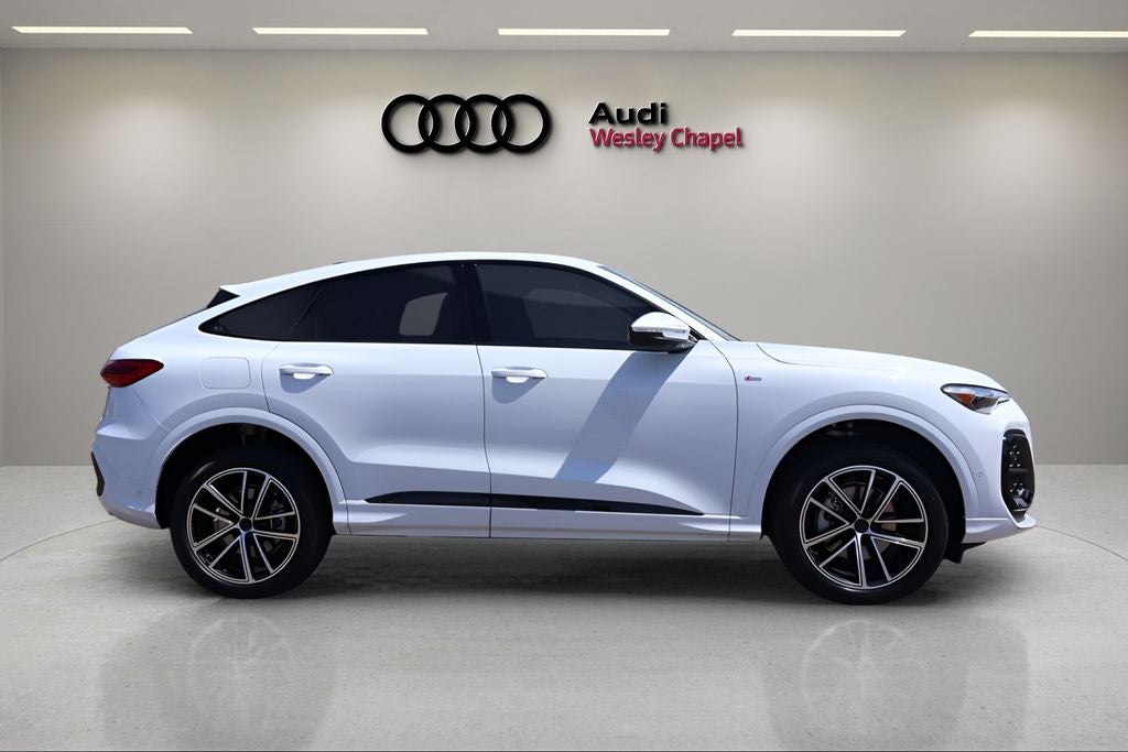 2026 Audi Q5 2.0T Premium Plus quattro