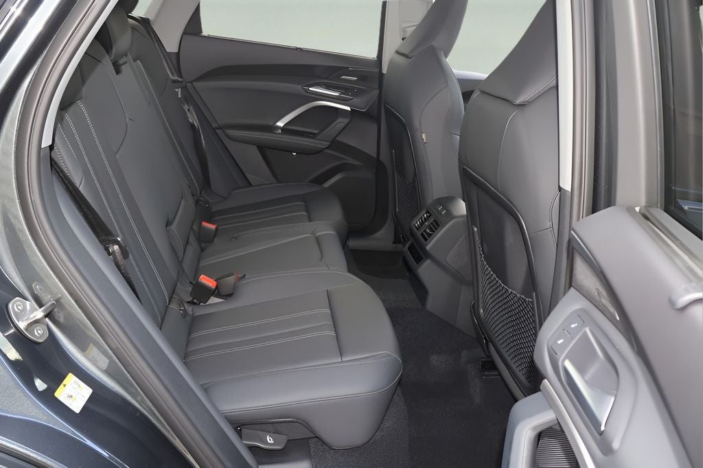 2026 Audi Q5 2.0T Premium Plus quattro