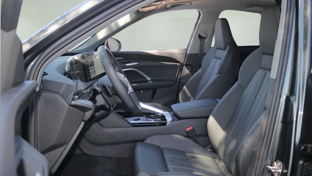 2026 Audi Q5 2.0T Premium Plus quattro