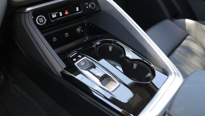 2026 Audi Q5 2.0T Premium Plus quattro