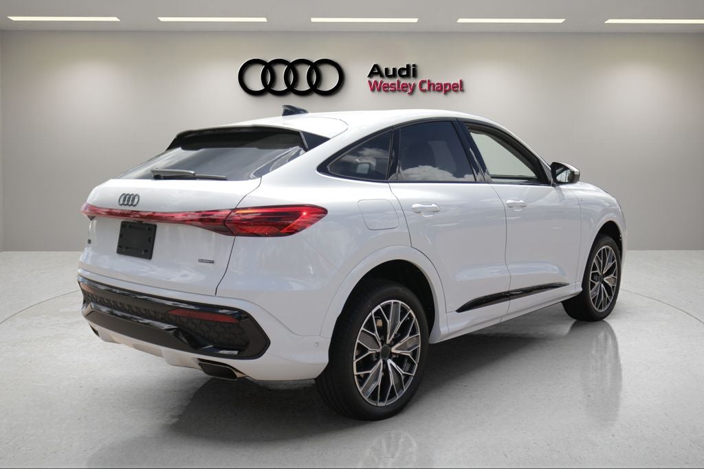 2026 Audi Q5 2.0T Premium Plus quattro