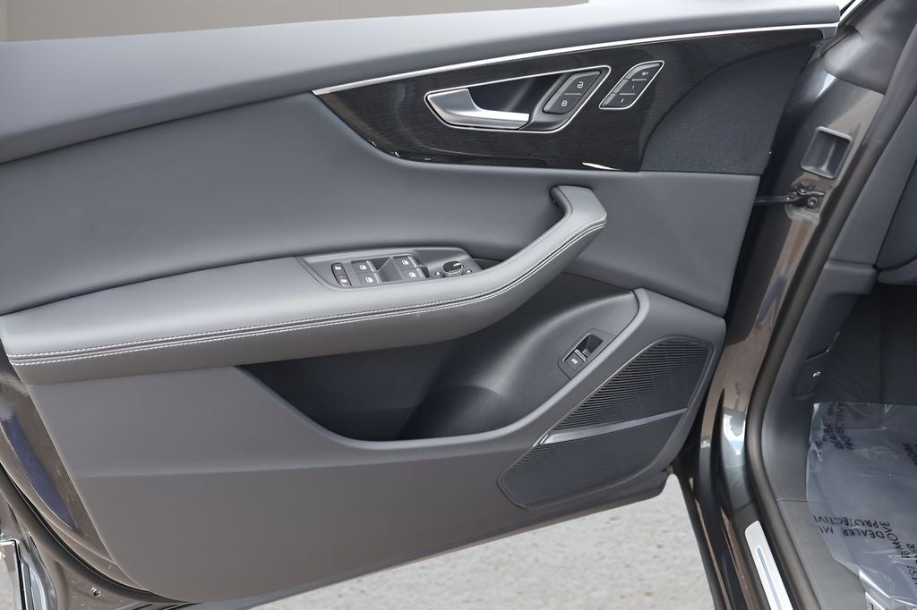 2026 Audi Q8 quattro