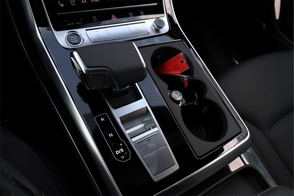 2025 Audi Q8 55 Premium Plus quattro