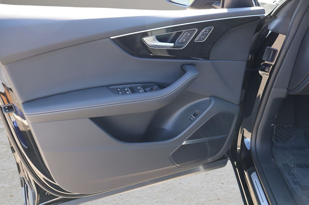 2026 Audi Q8 quattro