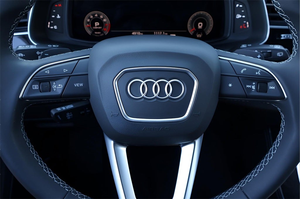 2025 Audi Q7 45 Premium Plus quattro