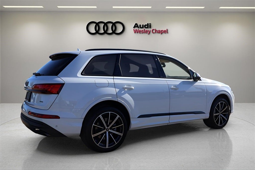 2025 Audi Q7 45 Premium Plus quattro