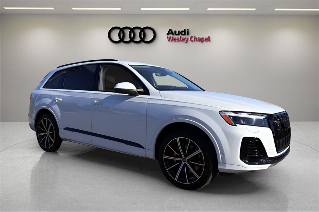 2025 Audi Q7 45 Premium Plus quattro