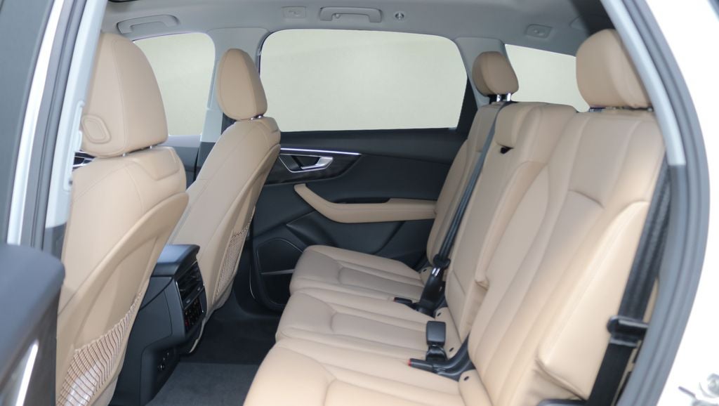 2026 Audi Q7 45 Premium Plus quattro