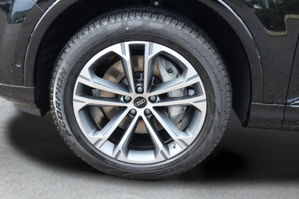 2026 Audi Q7 45 Premium Plus quattro