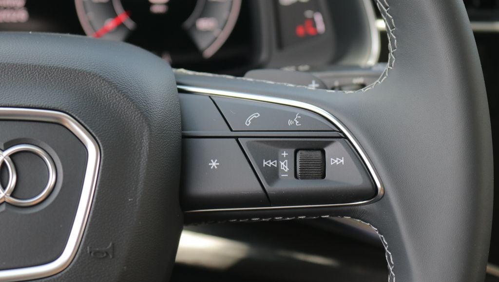 2026 Audi Q7 45 Premium Plus quattro