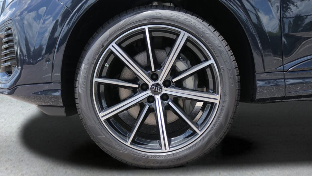 2026 Audi Q7 45 Premium Plus quattro