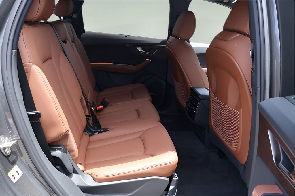 2026 Audi Q7 45 Premium Plus quattro