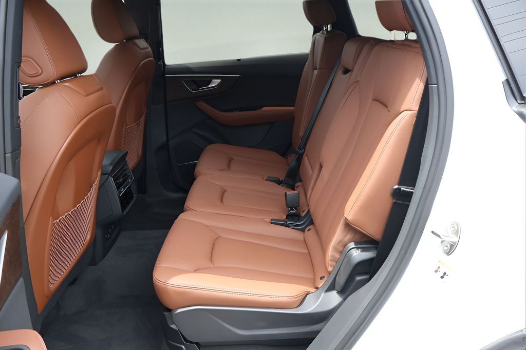2026 Audi Q7 45 Premium Plus quattro