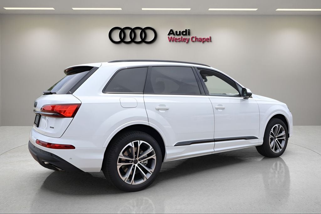 2026 Audi Q7 45 Premium Plus quattro