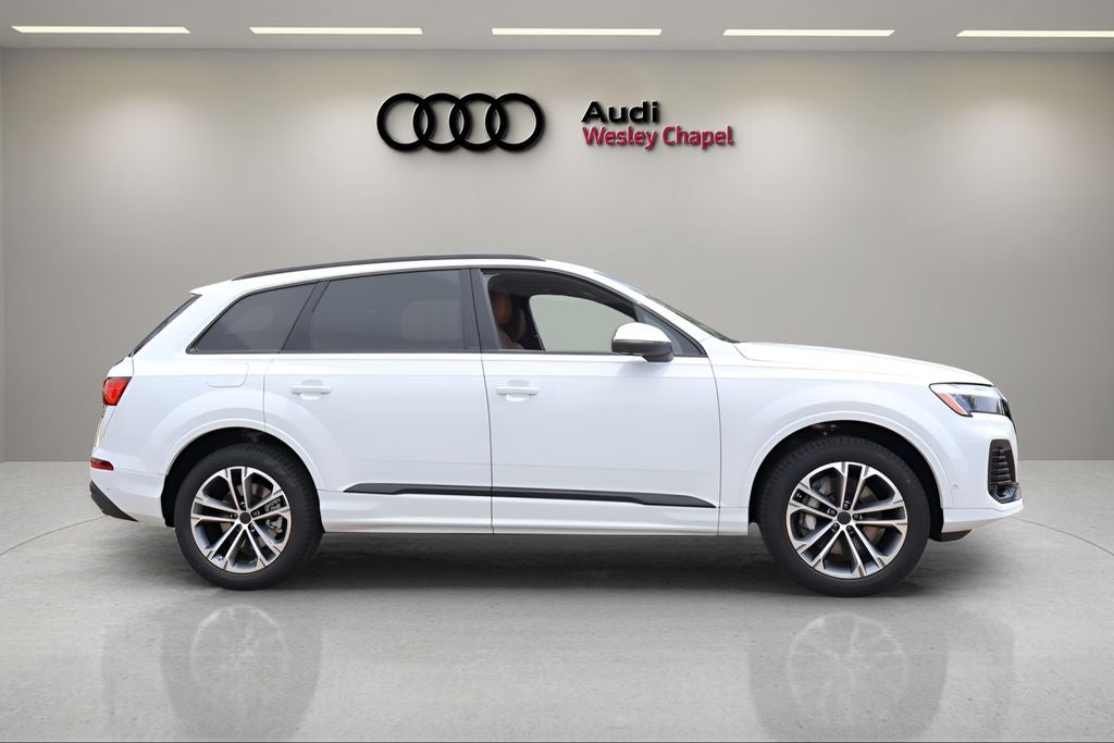 2026 Audi Q7 45 Premium Plus quattro