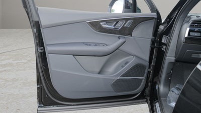 2026 Audi Q7 45 Premium Plus quattro