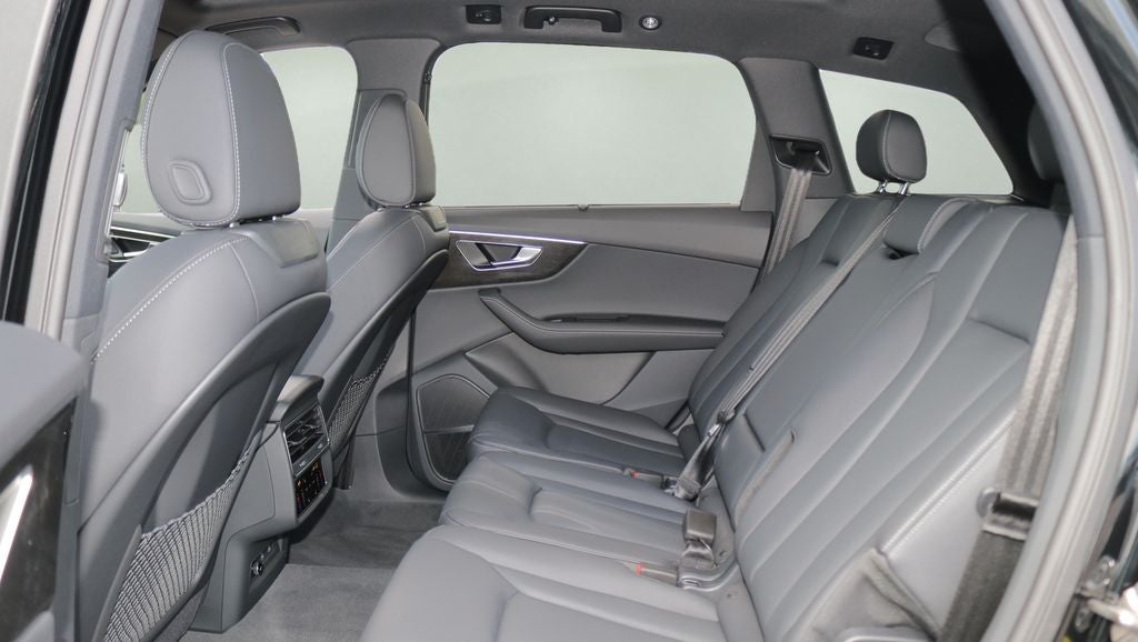2026 Audi Q7 45 Premium Plus quattro