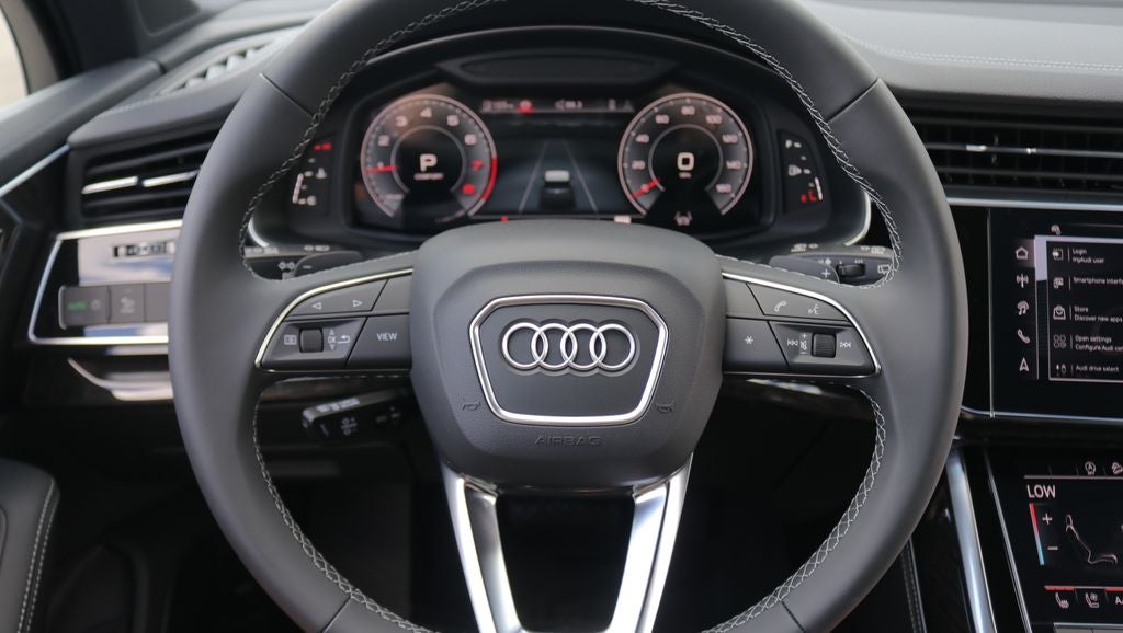 2026 Audi Q7 45 Premium Plus quattro