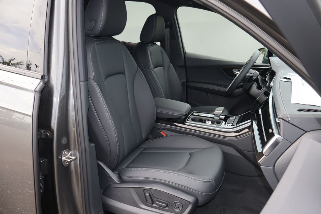 2026 Audi Q7 45 Premium Plus quattro