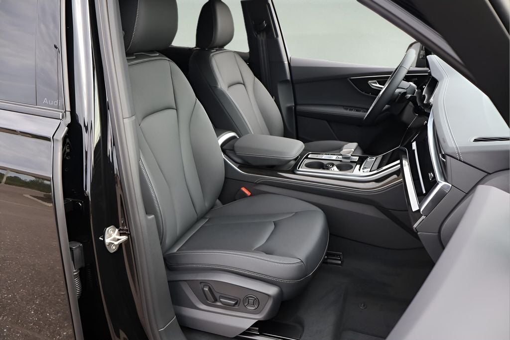 2026 Audi Q7 45 Premium Plus quattro