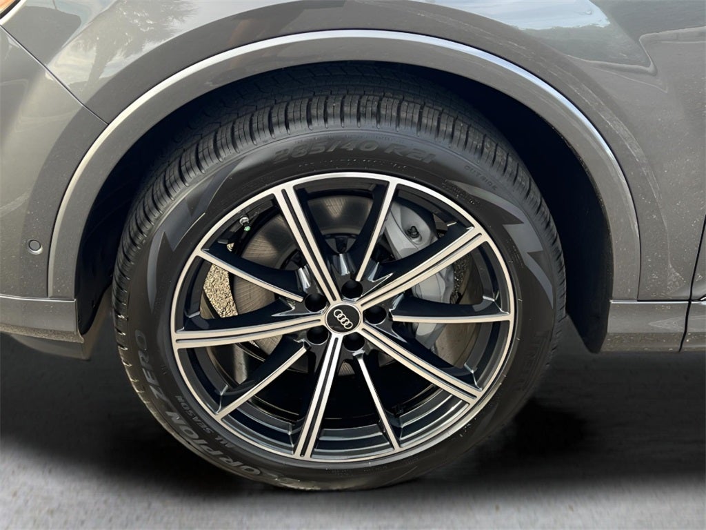 2026 Audi Q7 45 Premium Plus quattro