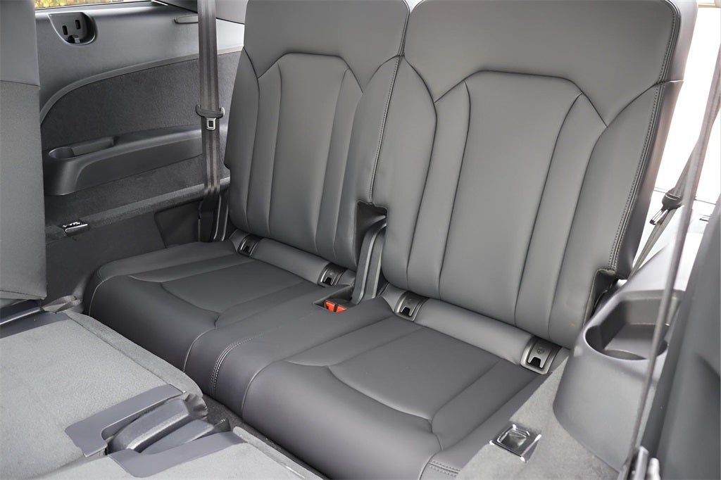 2026 Audi Q7 45 Premium Plus quattro