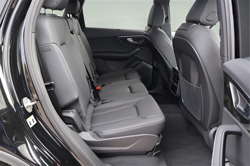 2026 Audi Q7 45 Premium Plus quattro