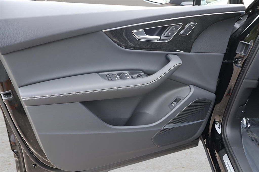 2026 Audi Q7 45 Premium Plus quattro