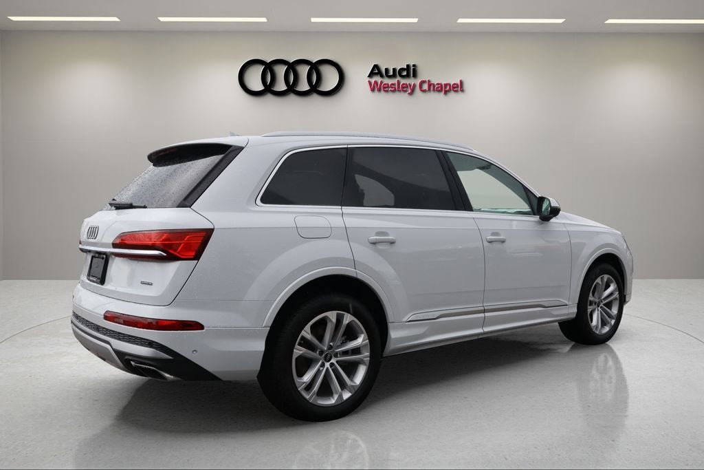 2026 Audi Q7 45 Premium Plus quattro